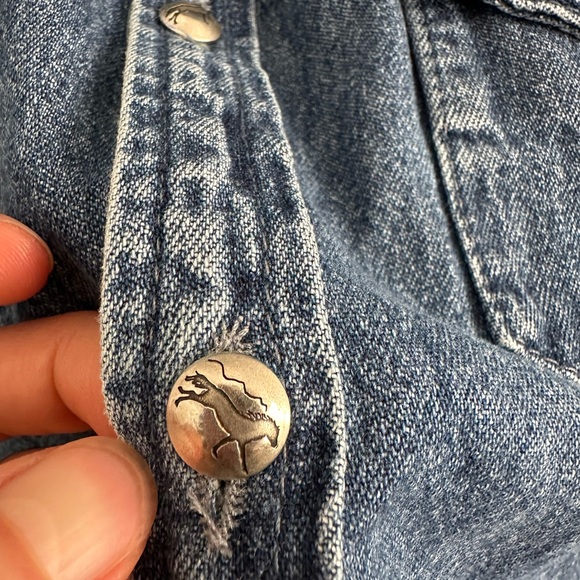 Vintage Western Blue Denim Shirt Back In The Saddle Collared Button Front Size M - Picture 10 of 13